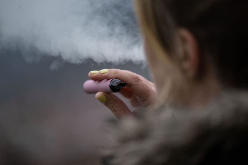 German environment minister favours ban on disposable e-cigarettes Yahoo news home