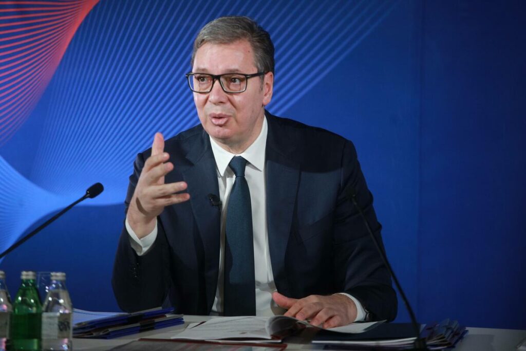 I do not want to interfere in internal relations in Montenegro, I will always be on the side of the Serbian people outside Serbia