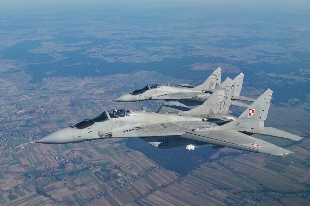 Poland Weighs Donating MiG-29 Jets to Ukraine in Exchange for Drone, Missile Tech