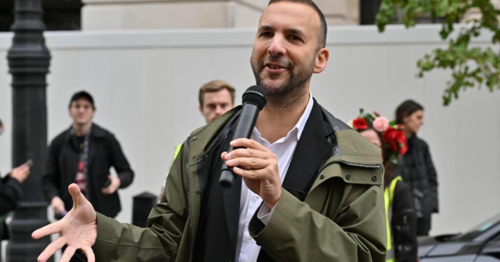 Zack Polanski shares anger as newspaper graphic branded 'antisemitic'