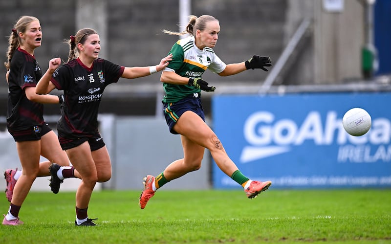Laura Greene of Muckalee shoots to score her side's first goal against Cromane at Parnell Park in Dublin. Photograph: Piaras Ó Mídheach/Sportsfile