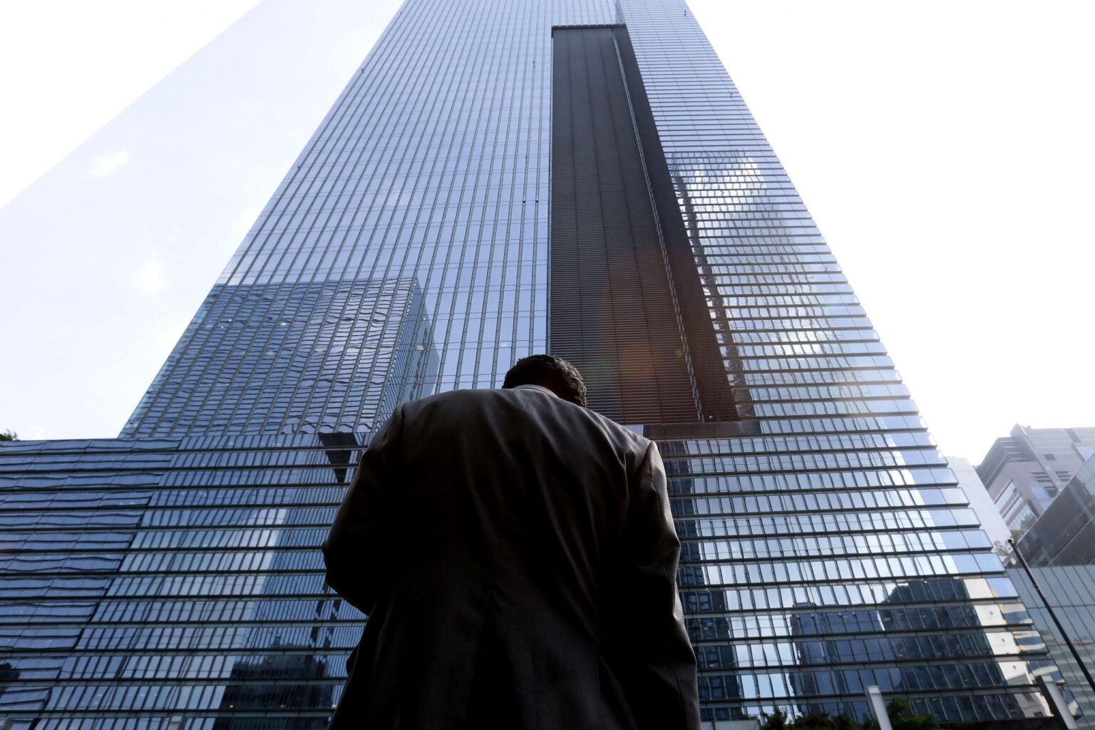 CEOs are hugely expensive. Why not automate them? - If a single role is as expensive as thousands of workers, it is surely the prime candidate for robot-induced redundancy. [5, 23]