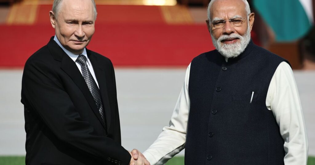 Putin and Modi held talks and announce expansion of Russia-India trade ties amid US pressure :: WRAL.com