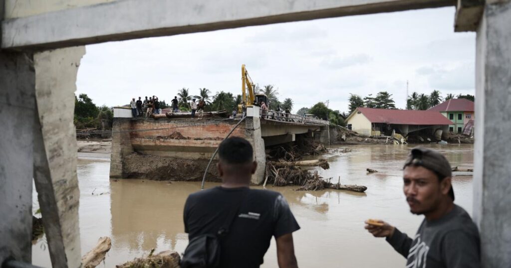Deadly Asian floods are no fluke. They’re a climate warning, scientists say | World