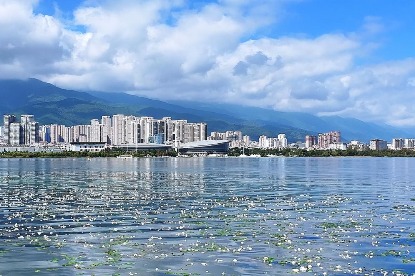 Erhai Lake locals prosper from improved environment