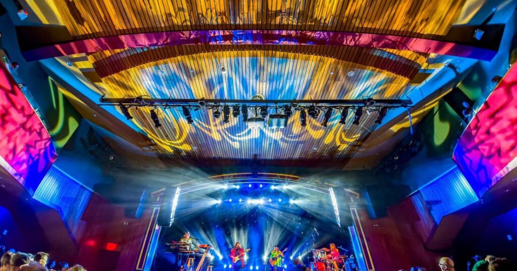 The band called Pink Talking Fish to play at the United | Entertainment