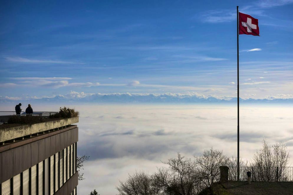 View from Magglingen over the sea of fog to the mountains in the Bernese Oberland on December 21.