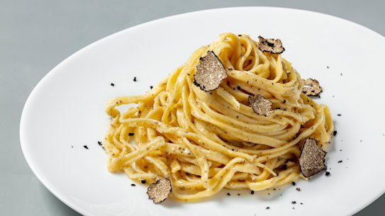 Perfection… tajarin al tartufo.
