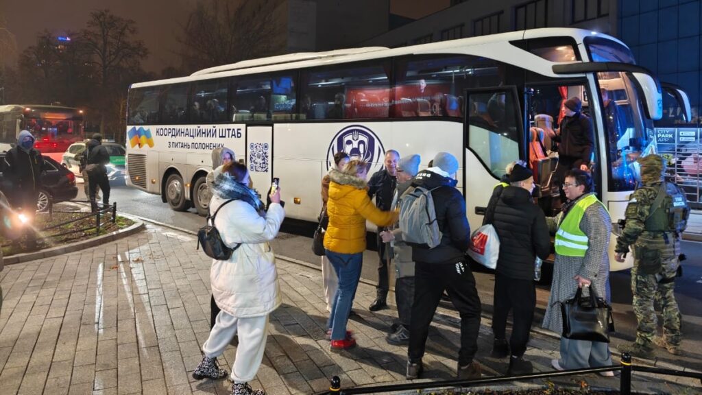 All 109 released Belarusian political prisoners delivered to Poland, Lithuania