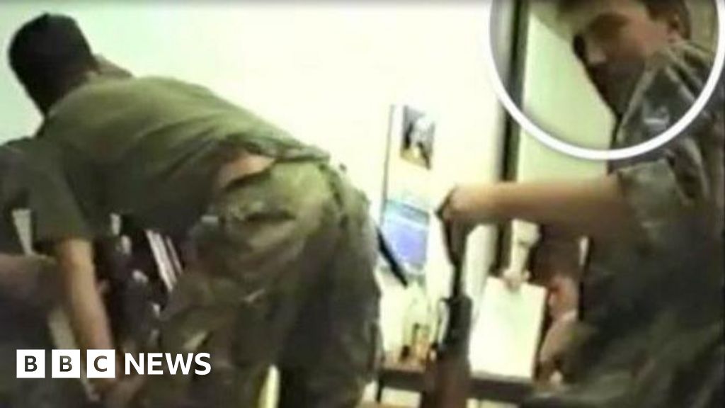 US to strip alleged Bosnian war criminal's citizenship