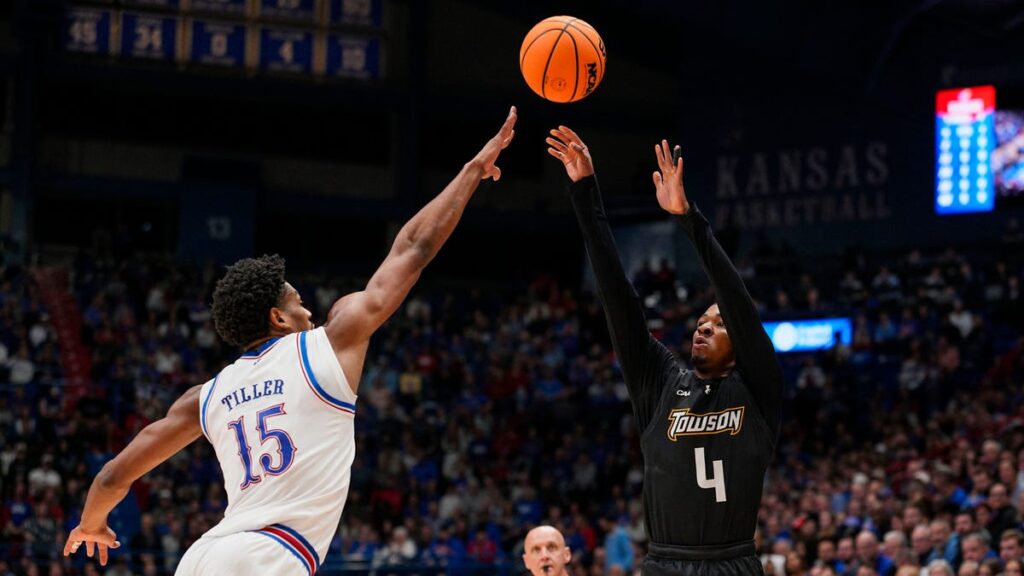 Where Kansas basketball ranks in new USA TODAY Sports Coaches Poll
