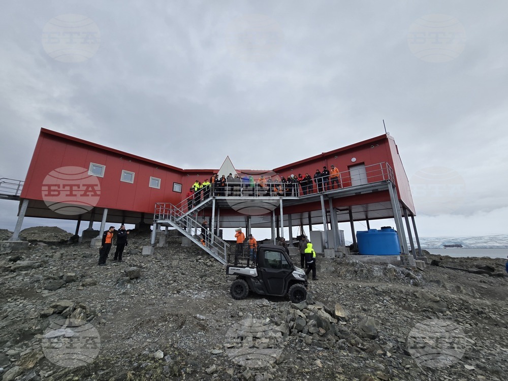 First Bulgarian Geodesist to Set Foot on Antarctica Worked on Research Laboratory at Bulgaria’s Livingston Island Base