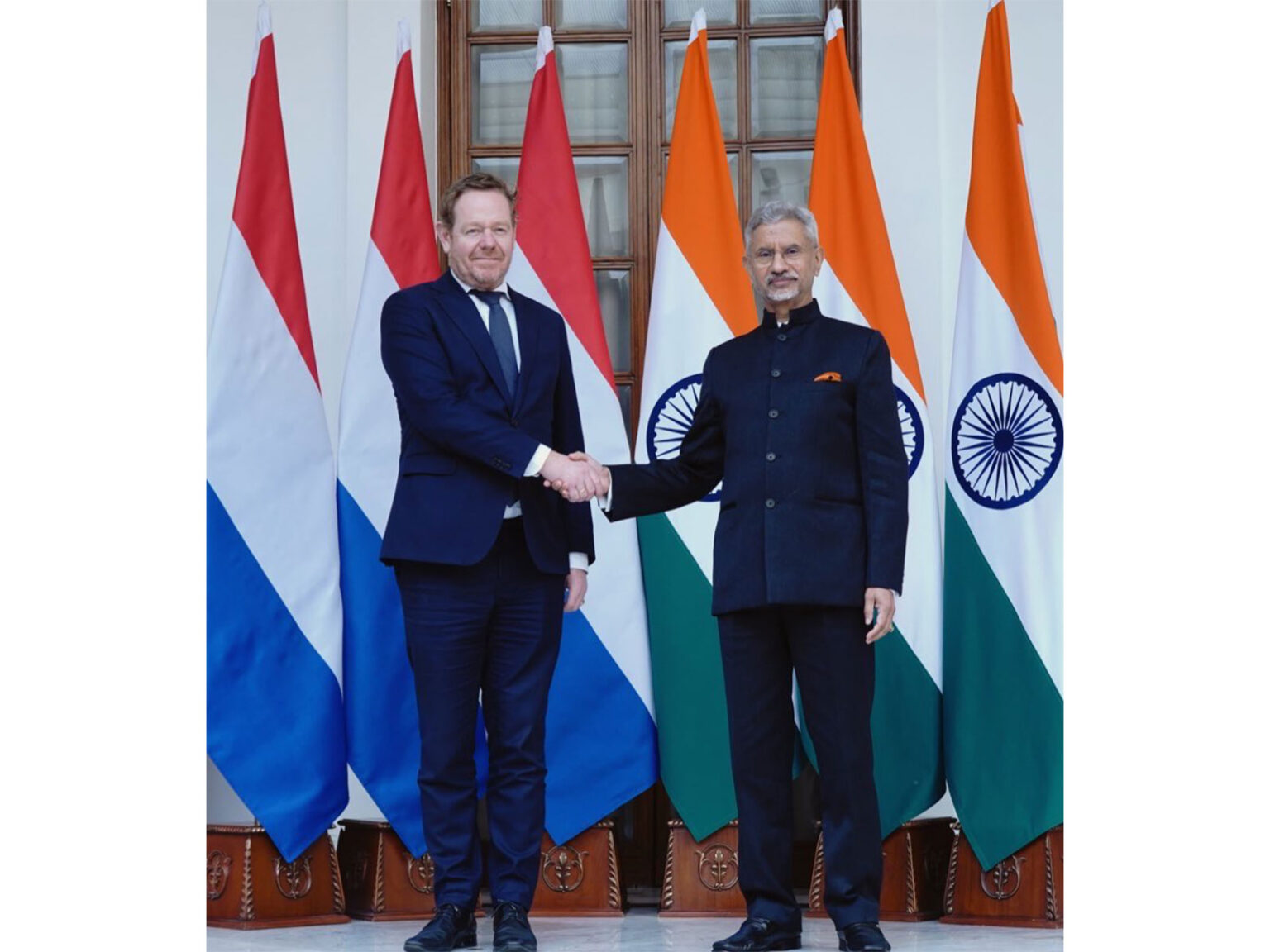 India, Netherlands agree to set up Joint Trade and Investment Committee; sign key MoUs during Dutch FM’s visit Netherlands Foreign Minister David van Weel and External Affairs Minister S Jaishankar (Photo/X@DrSJaishankar)