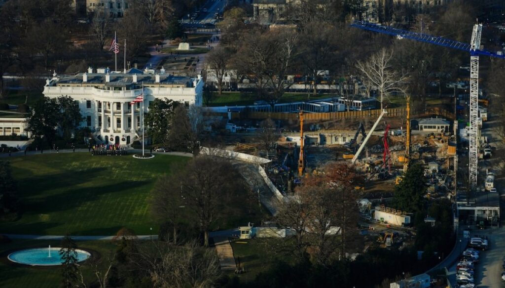 Environmental review of White House ballroom was 'deficient': Lawsuit