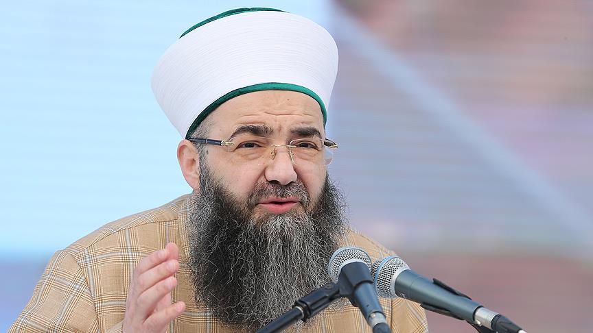 Islamist scholar says he regrets praying for Tatar, Tatar says he never met him