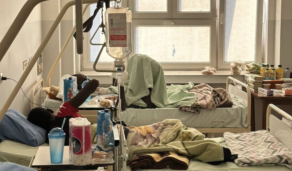 Bosnia Finds Severely Frostbitten Sudanese Refugees Near Bihac