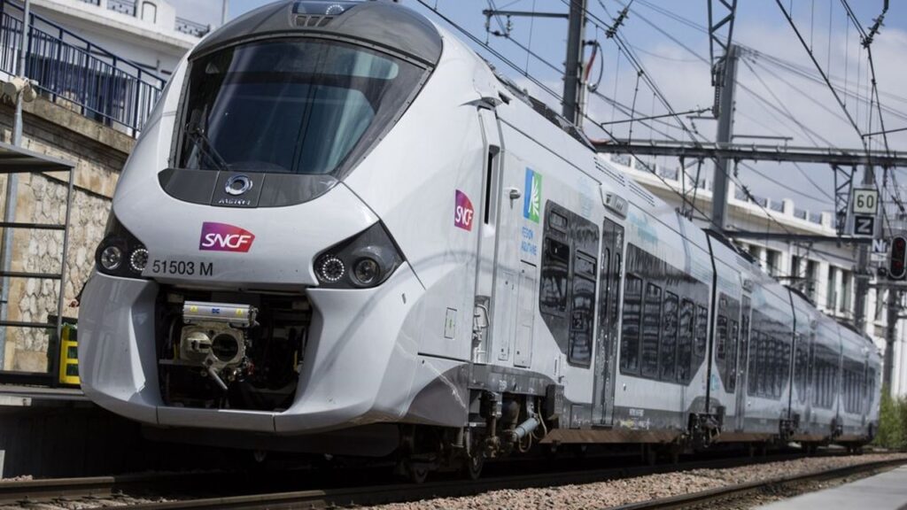 France orders another 22 Régiolis trains