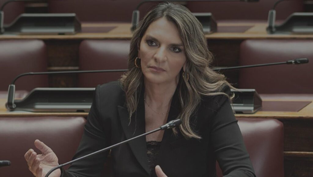 Greek MP in defense of Macedonian band Banda Entopika