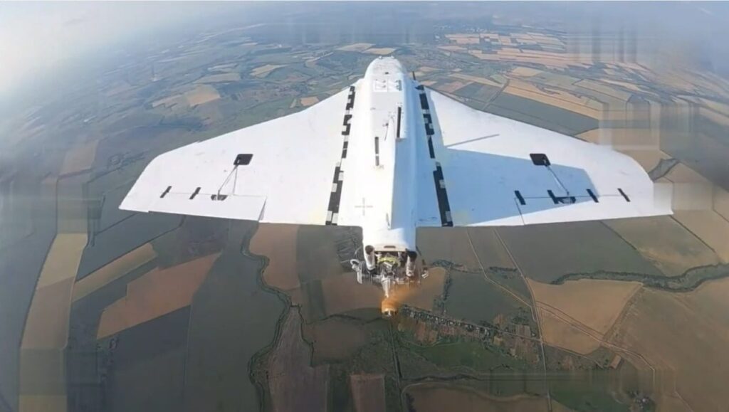 Poland Installs First Element of Drone Countermeasure System on Border with Belarus