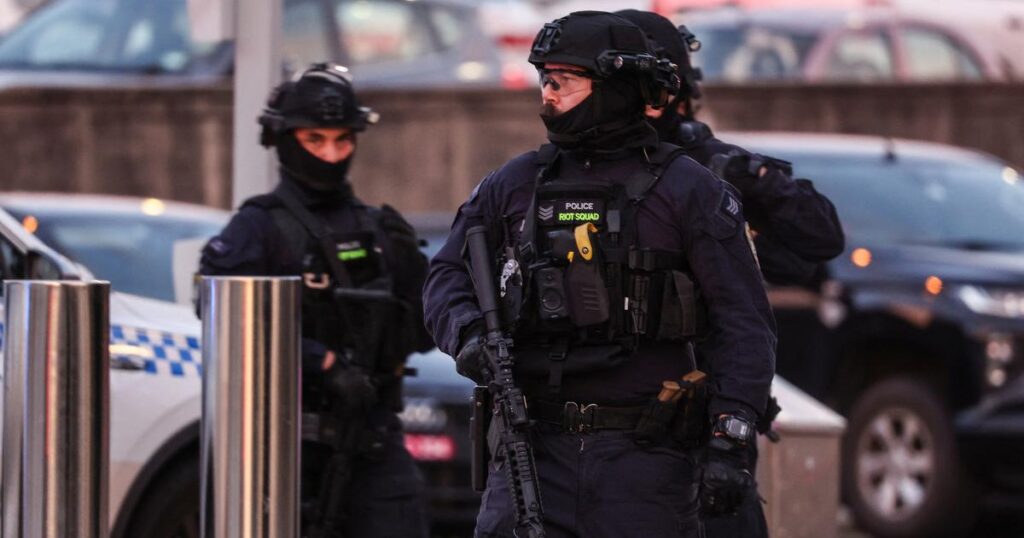 LIVE – Shooting on Bondi beach in Australia: ten dead according to police, “shocking and upsetting” scenes