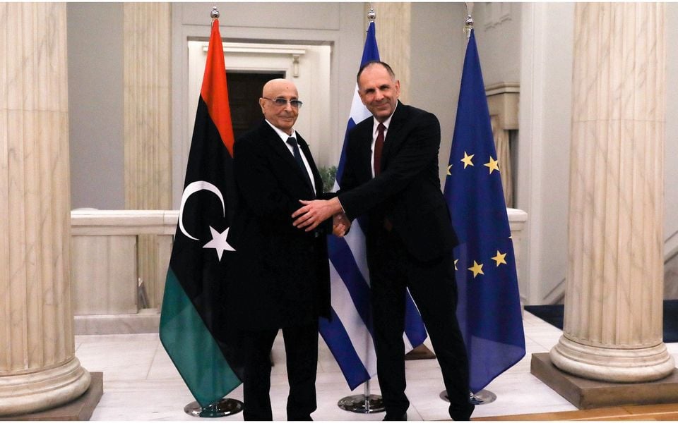 FM reaffirms Greece’s rejection of Turkish-Libyan memorandum in talks with Benghazi-based leader