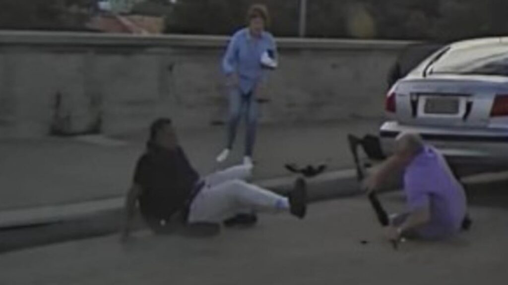 Two heroes slain trying to disarm gunman