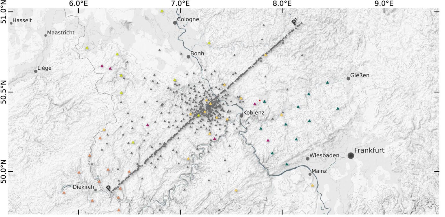 PHYS.Org - "Eifel volcanoes mapped in detail: Surprising new insights from Germany's largest seismological experiment"