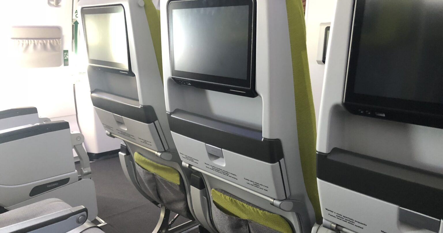 TAP dips into Premium Economy with initial neighbor-free offering