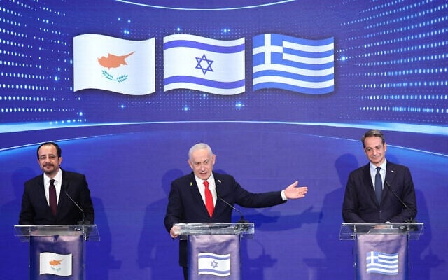 The Blogs: Israel, Greece, Cyprus: Power Lines Against Turkey | Jose Lev Alvarez Gomez