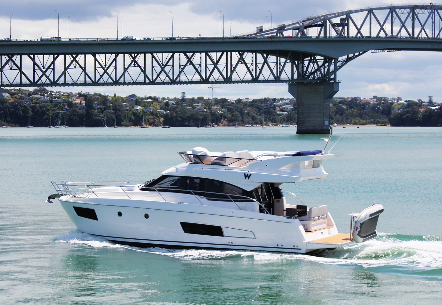 2022 Bavaria Virtess 420 Flybridge