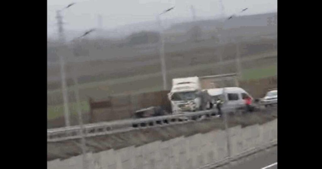 The first accident on the A7 highway, between Focsani and Adjud, one hour after the inauguration of the section (a minibus entered the highway in the opposite direction)