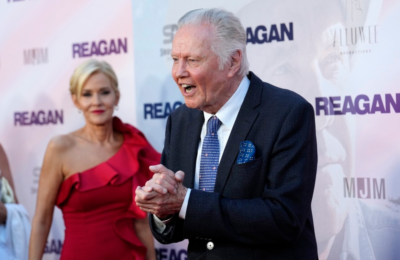 Jon Voight