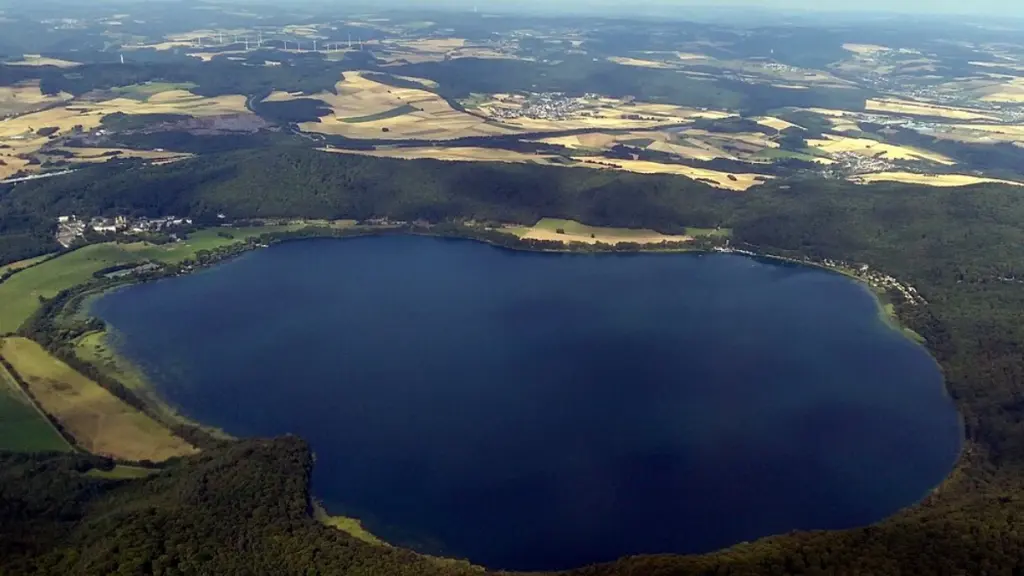 Laacher See Lake in Rhineland-Palatinate, Germany. Credit: Df1paw/ Wikimedia Commons