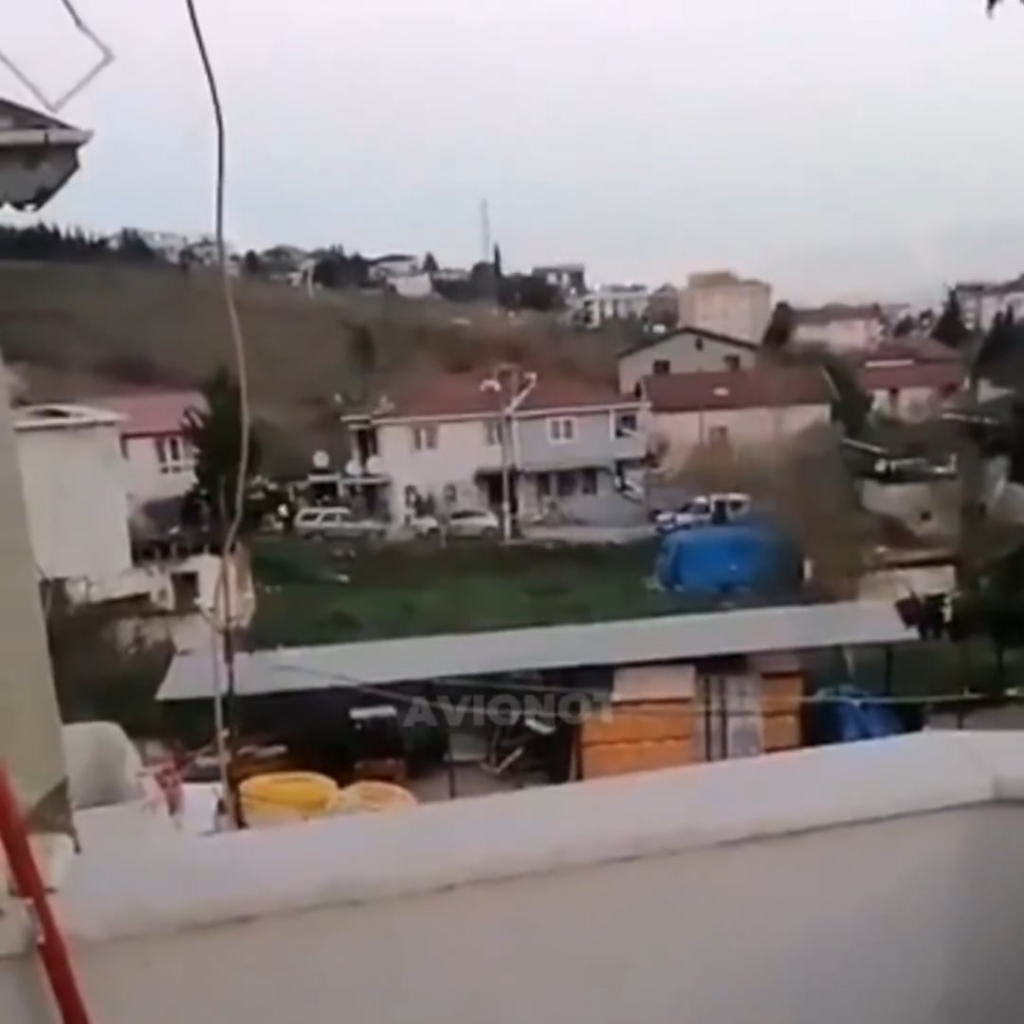 Clashes with ISIS continue in Yalova. Conflict video shot by a citizen.