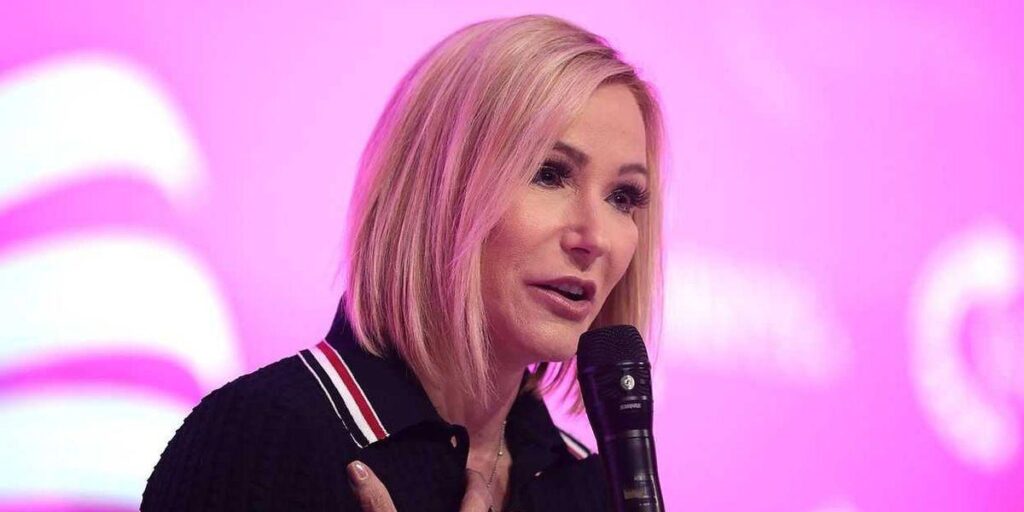 Conservatives mock Trump’s spiritual advisor | "Wherever I go, God rules. When I walk on White House grounds, God walks on White House grounds….. I had every right to declare the White House holy ground because I was standing there. And where I stand is holy."