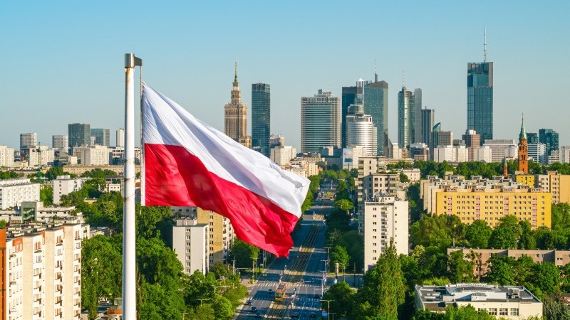 Poland’s external balance delivered a positive surprise in October | snaps Poland’s external balance delivered a positive surprise in October | snaps