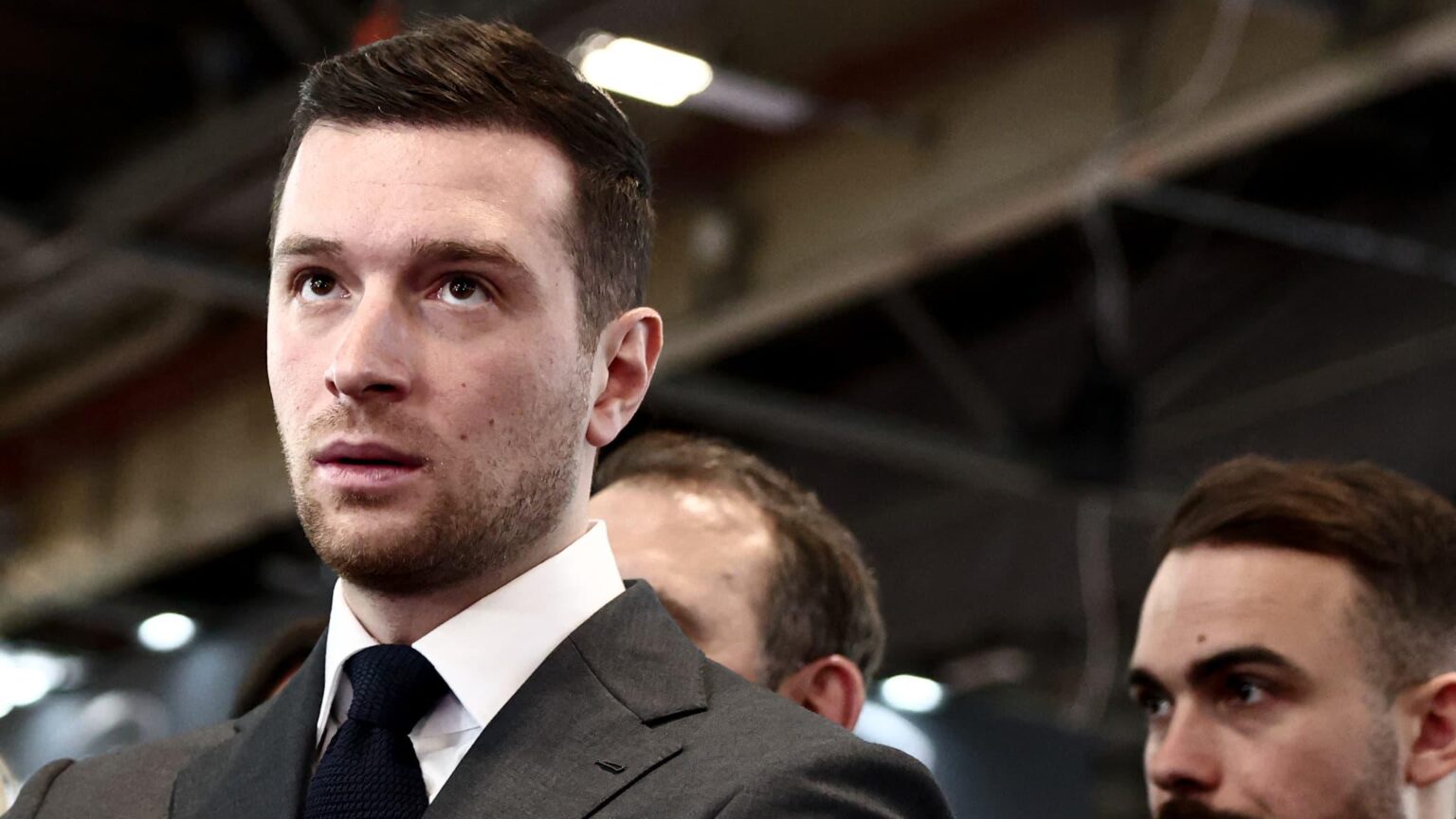 INFO BFMTV. Jordan Bardella targeted by a complaint filed with the PNF for favoritism and misappropriation of public funds