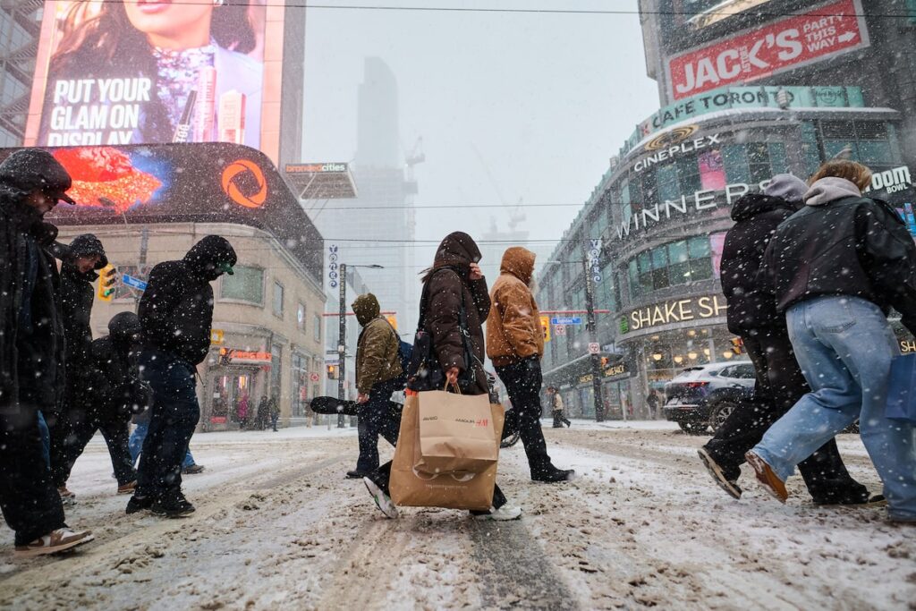 Consumers brave the cold for Boxing Day sales across Canada