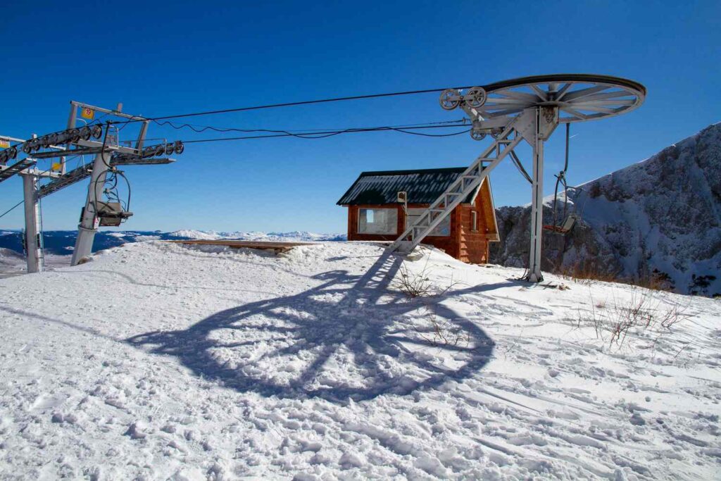 Man, 34, Killed After Falling 230 Feet from Ski Lift Next to Wife: Reports