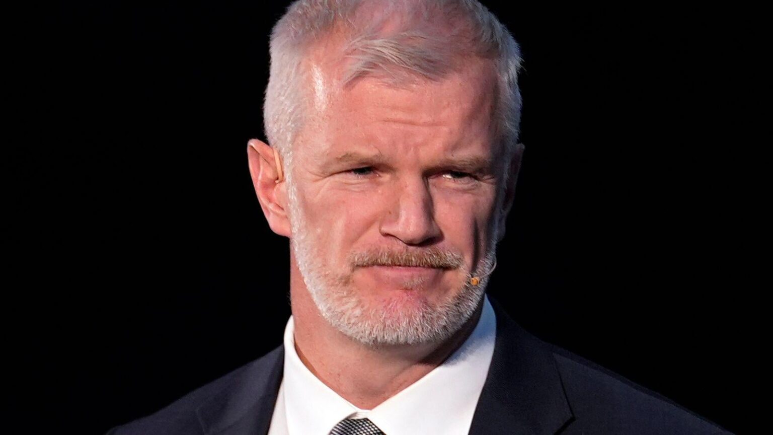 UK 'rapidly developing' plans to prepare for war, says armed forces minister