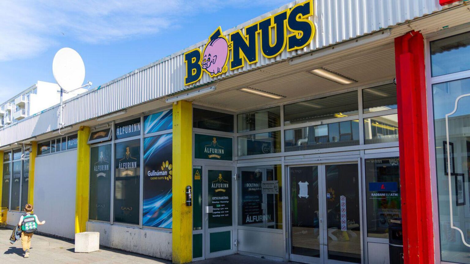 Millions in fines for backing a woman