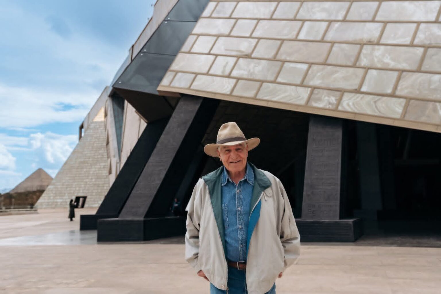 Delta University Honors Zahi Hawass with “Personality of the Year” Award for His Role in Preserving Egyptian Heritage and Enhancing the Global Status of Antiquities