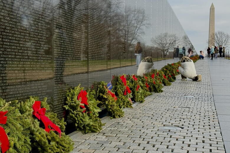 Wreaths Across America visits DC’s War Memorials Wreaths Across America visits DC’s War Memorials
