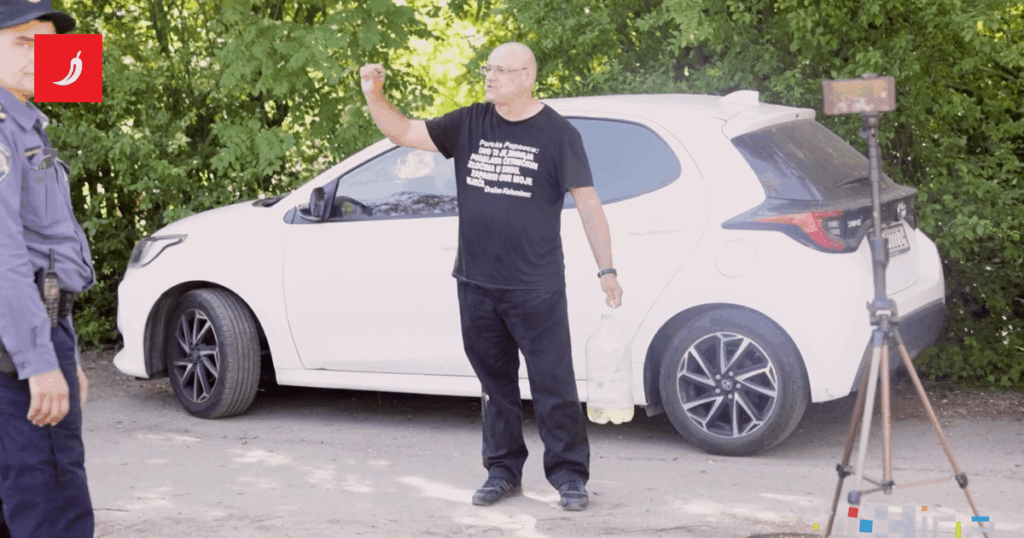 The protest in front of Tomašević's apartment is an absolutely irrelevant event that is exaggerated by the media (evidence)