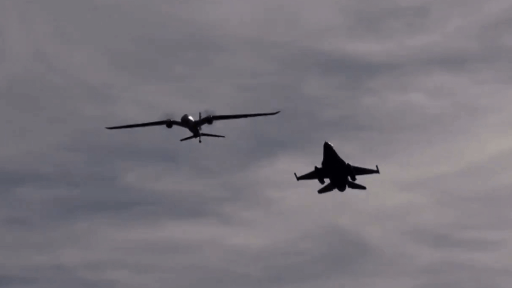 New details about shooting down a UAV with an F-16: •⁠ The UAV coming from the Black Sea was shot down in Çankırı. •⁠ Air traffic was stopped at Ankara Esenboğa Airport. •⁠ ⁠THY and Ajet planes were landed in Konya. (Freedom)