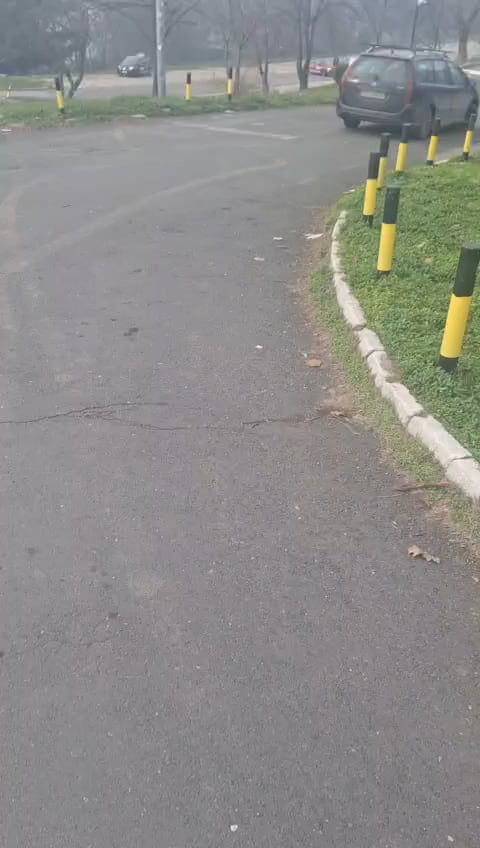 Illegal laundromat in the middle of the parking lot in Košutnjak. The construction inspection closed the construction site in August - the SNS company continues the work without interruption