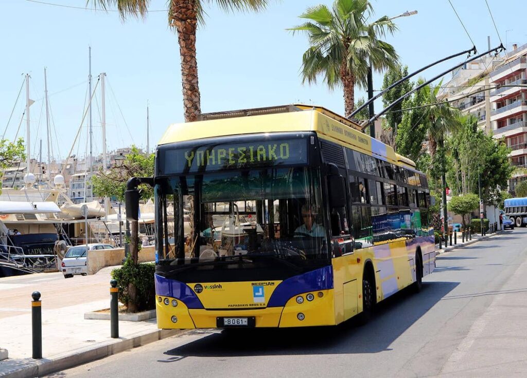 At the starting point, the plan to dismantle the trolley network - Last routes on the streets of Piraeus