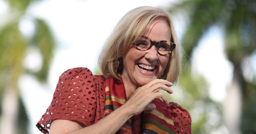 Democrat wins Miami's mayoral race for the first time in almost 30 years