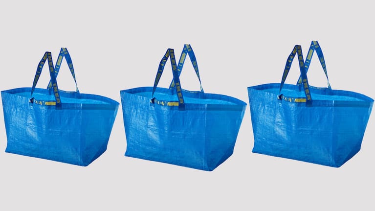 A FRAKTA carrier bag.