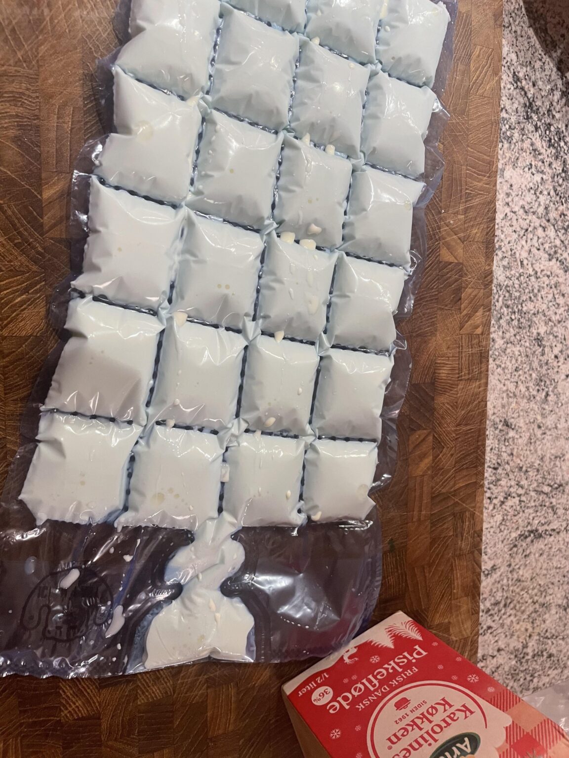 My Christmas savings tip. Offer cream in ice cube bags, so you have it for the sauce throughout 2026